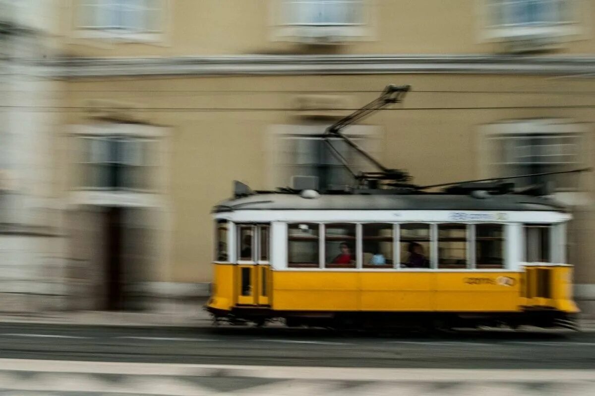 Выставка ретро трамваев в москве 2024. Трамвай на Васильевском острове ретро. Ретро трамвай СПБ. Трамвай в ретро стиле для СПБ. Ретро трамвай для Петроградки.