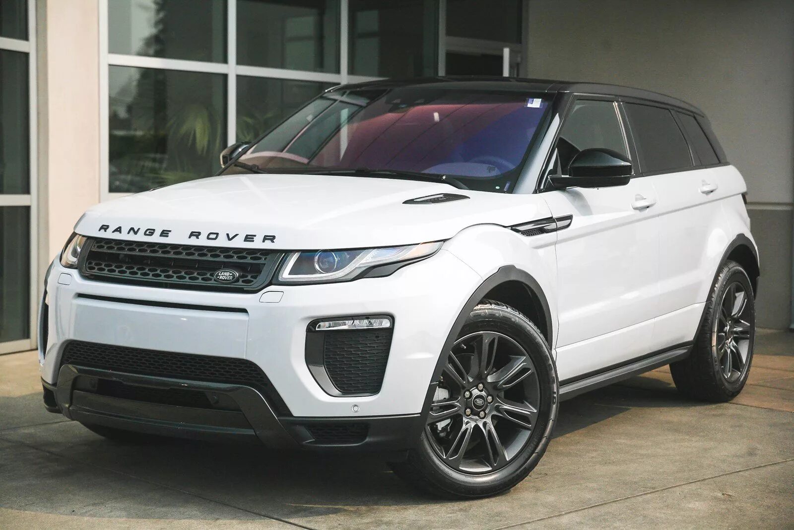 Range Rover Evoque 2018. Range Rover Evoque 2023. Land Rover range Rover Evoque 2011. Ленд Ровер Рендж Ровер 2018 Эвок. Ленд ровер эвок купить