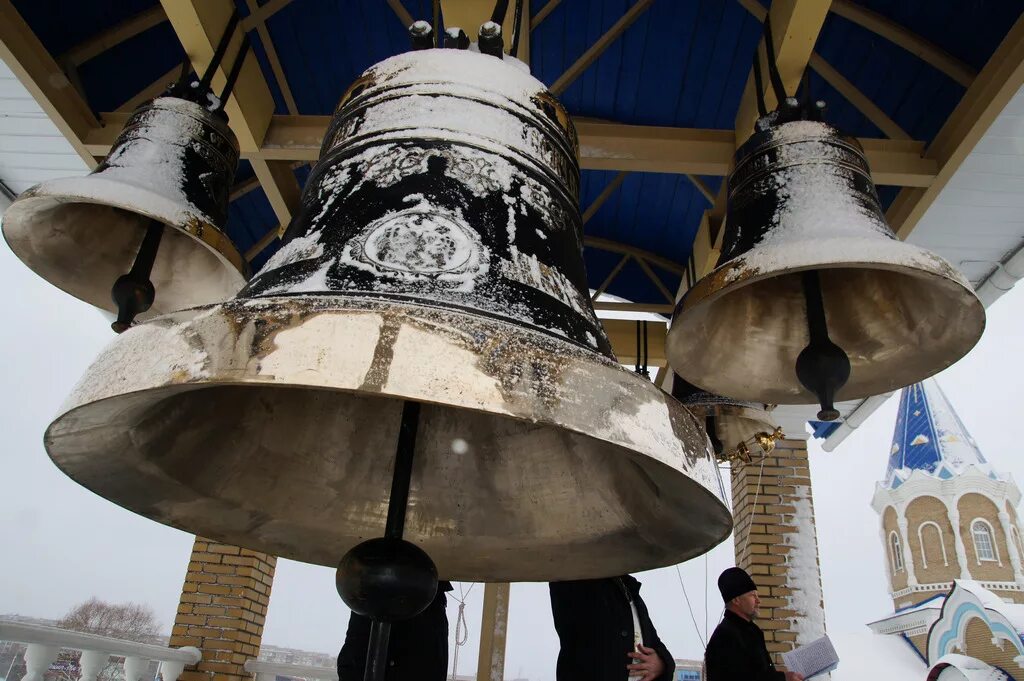 колокольный звон христа спасителя