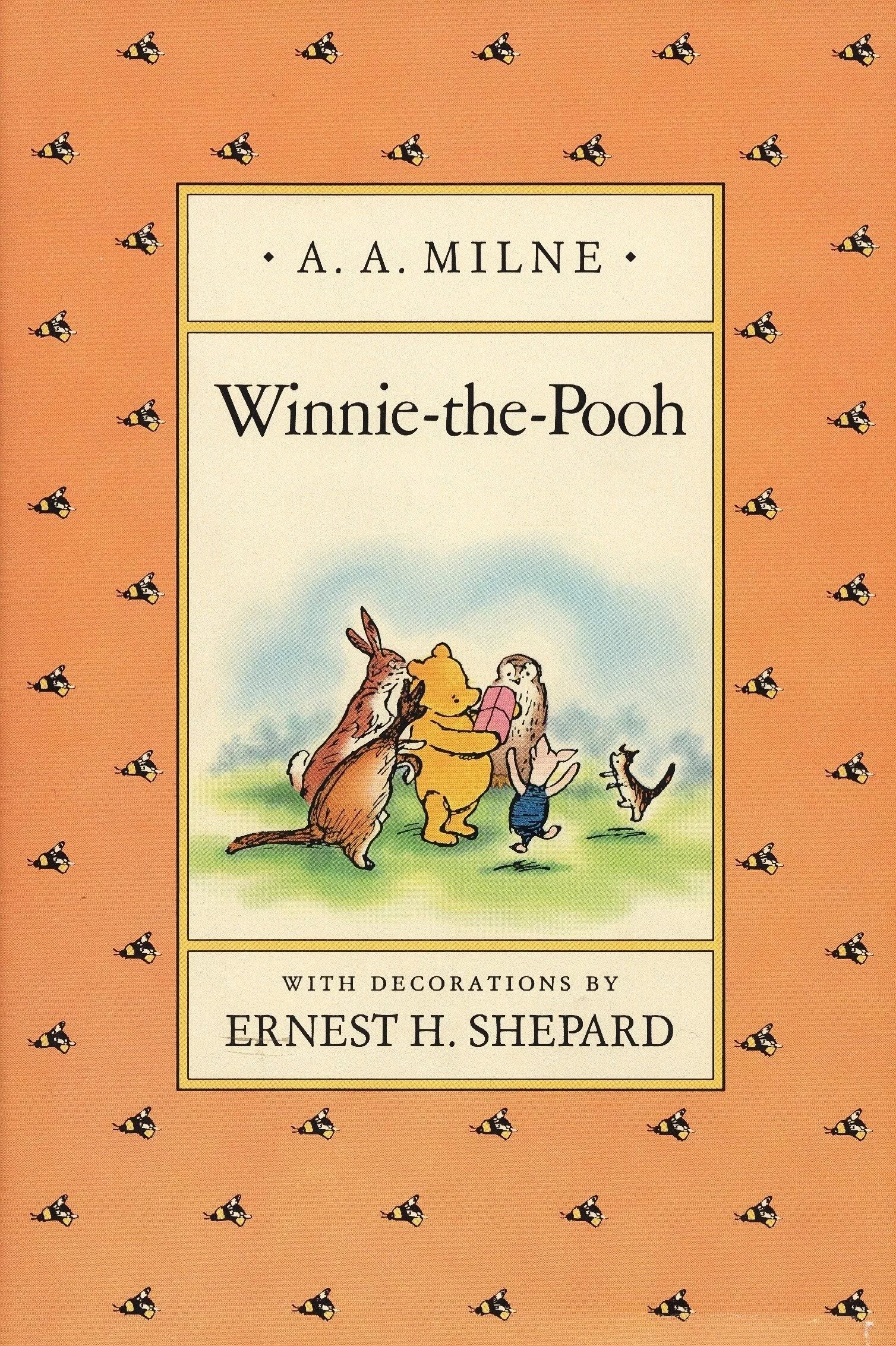 Winnie the Pooh книга. A A Milne Винни. Winnie the Pooh a.a.Milne book.