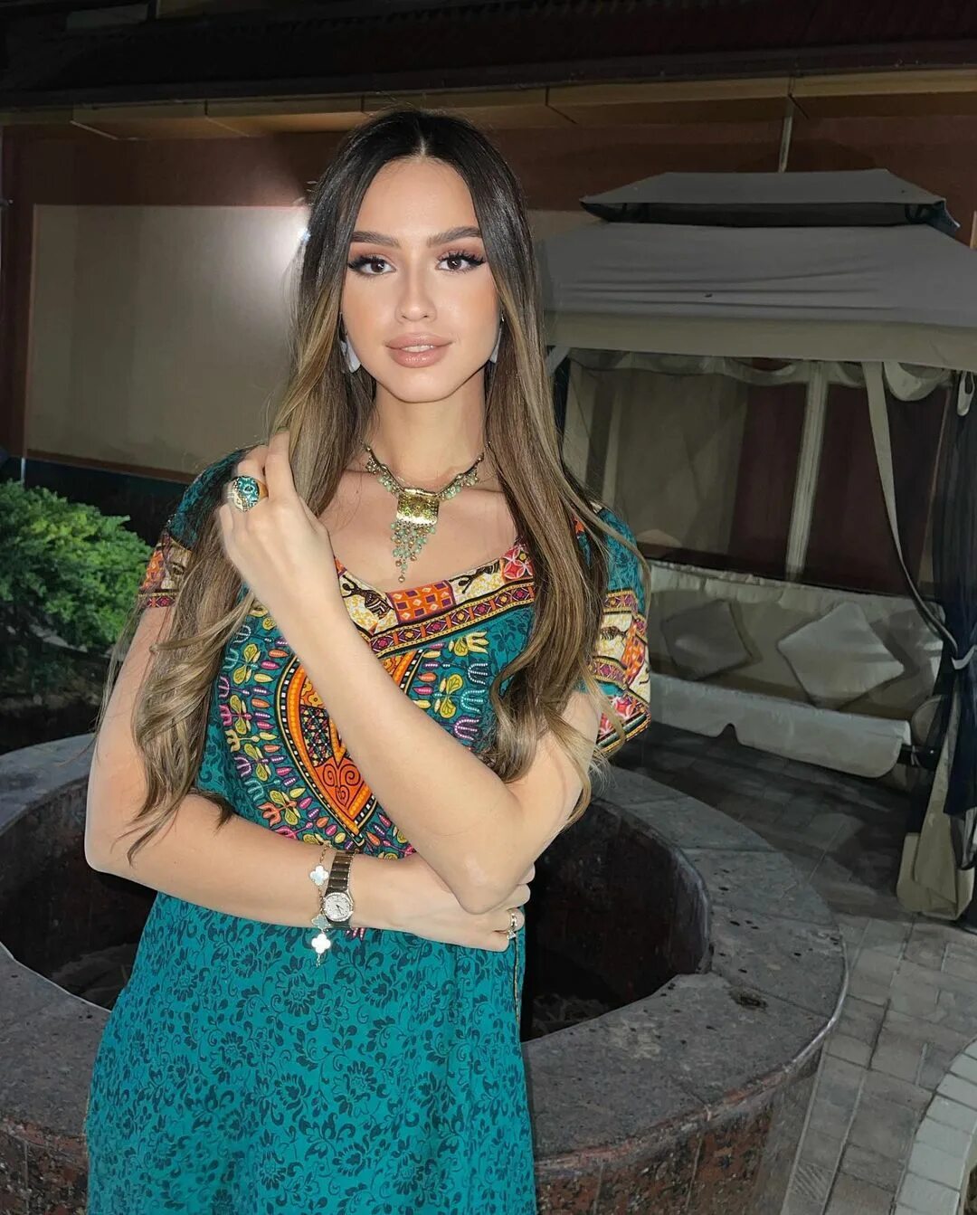 Instagram uzbek. Красивый узбек в инстаграм. самые красивые девушки uzb instagram. узбек инстаграм юлдузи россия. милашка инстаграм узбек.