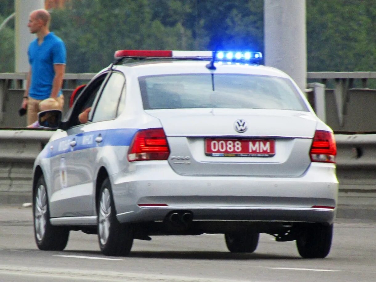 белорусские номера авто. номера автомобилей в белоруссии. белорусские номера в россии. автономера полиции белоруссии. белорусские номера машин.