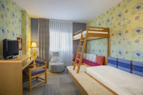 Ic hotel family