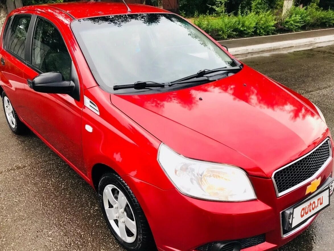 Авео т250 1. 2. Шевроле авео 2009 хэтчбек 1. Chevrolet aveo 2009 красный. Шевроле авео красный хэтчбек 2010.