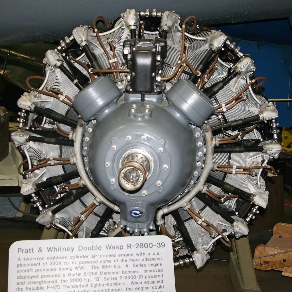 P w. Pratt & Whitney r-2800 Double Wasp. Pratt and Whitney r-2800. Пратт Уитни двигатель r 2800. Pratt Whitney r-2800-18w.