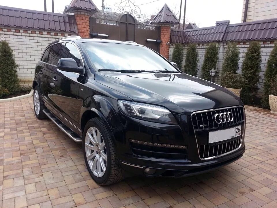 Ауди 7 бу куплю. Ауди q7 2010 года. Ауди ку 7 2010 года. Audi q7 2010 черная. Ауди ку 5 2010.