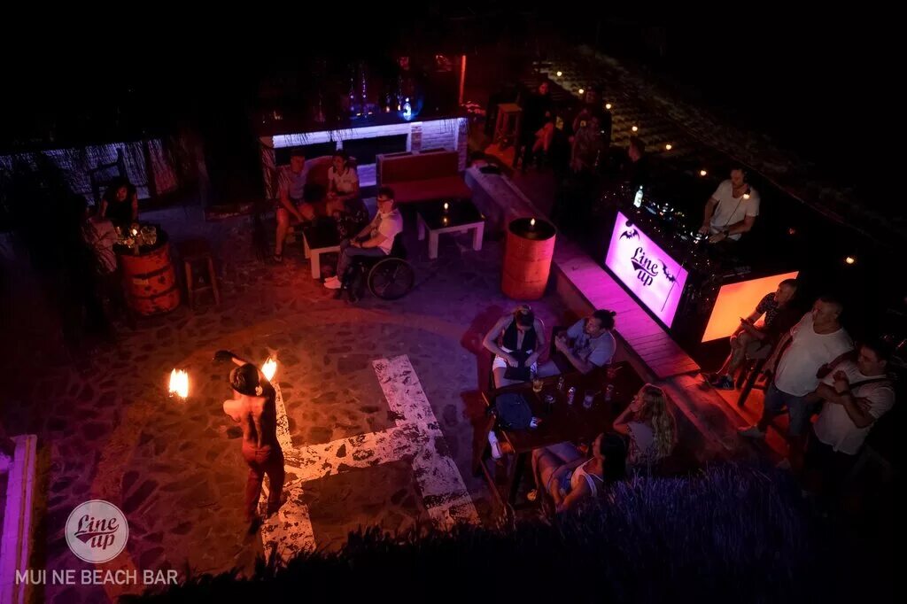 16 линия ростов-на-дону. Line club. Line club. Line club. Club line.