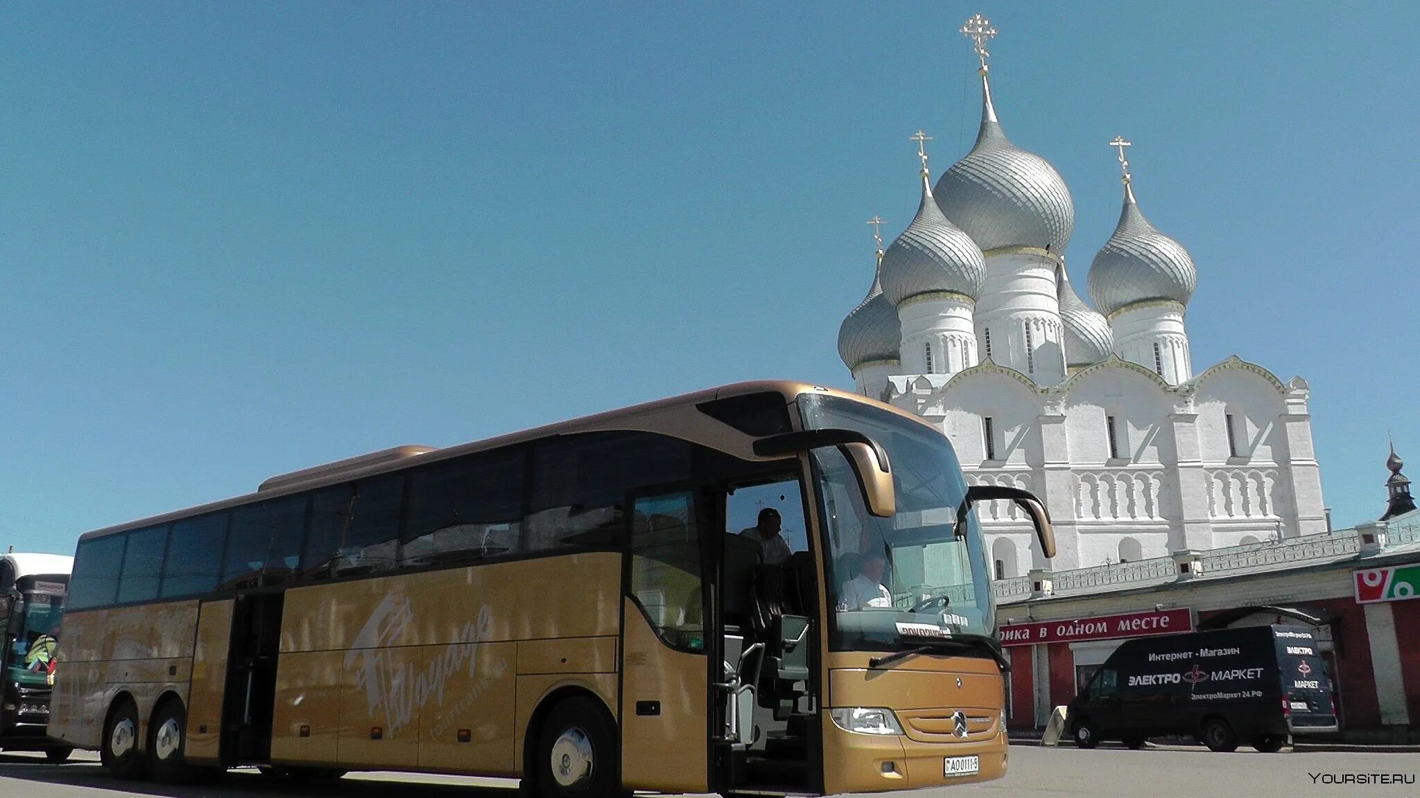 Экскурсии по золотому кольцу 2024. Автобусная экскурсия. Автобусный тур. Автобусные экскурсии по России. Экскурсия на автобусе.