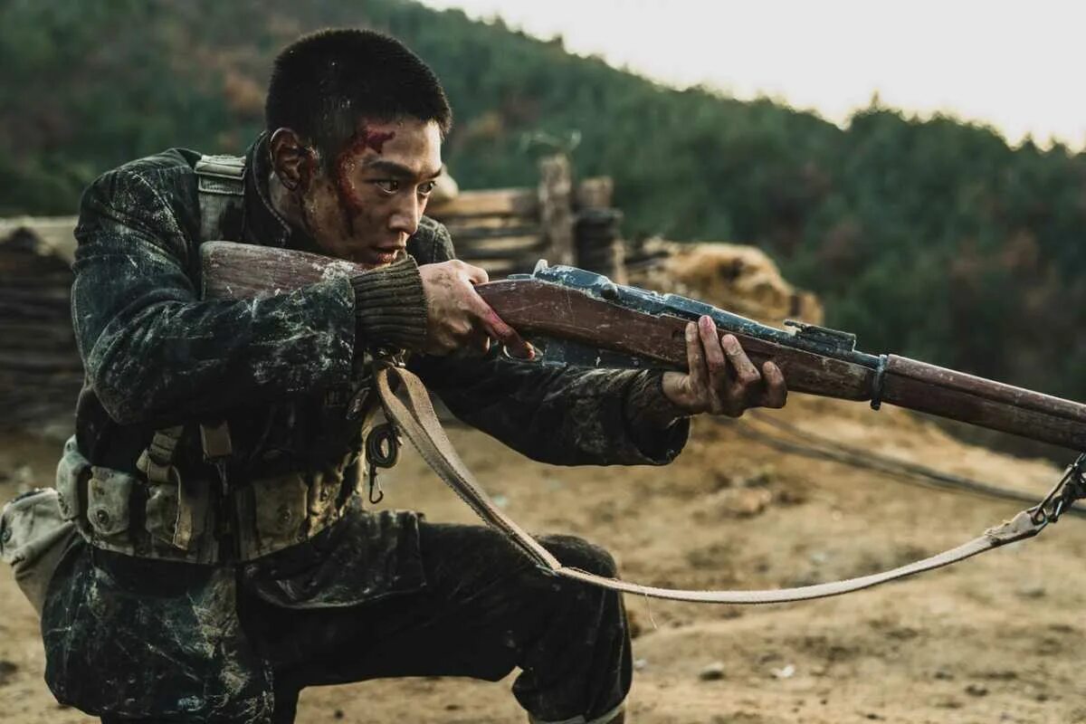 Боевики 2021. Дольф лундгрен снайпер. Скотт эдкинс 2021. Тройная угроза 2019. Ютуб боевики зарубежные новинки.