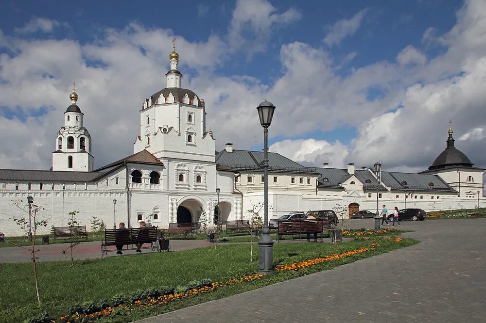 Монастырь успенской богородицы. Успенский монастырь Свияжск. Богородице-Успенский Свияжский монастырь. Богородице-Успенский Свияжский мужской монастырь Свияжск. Успенского монастыря Свияжск.