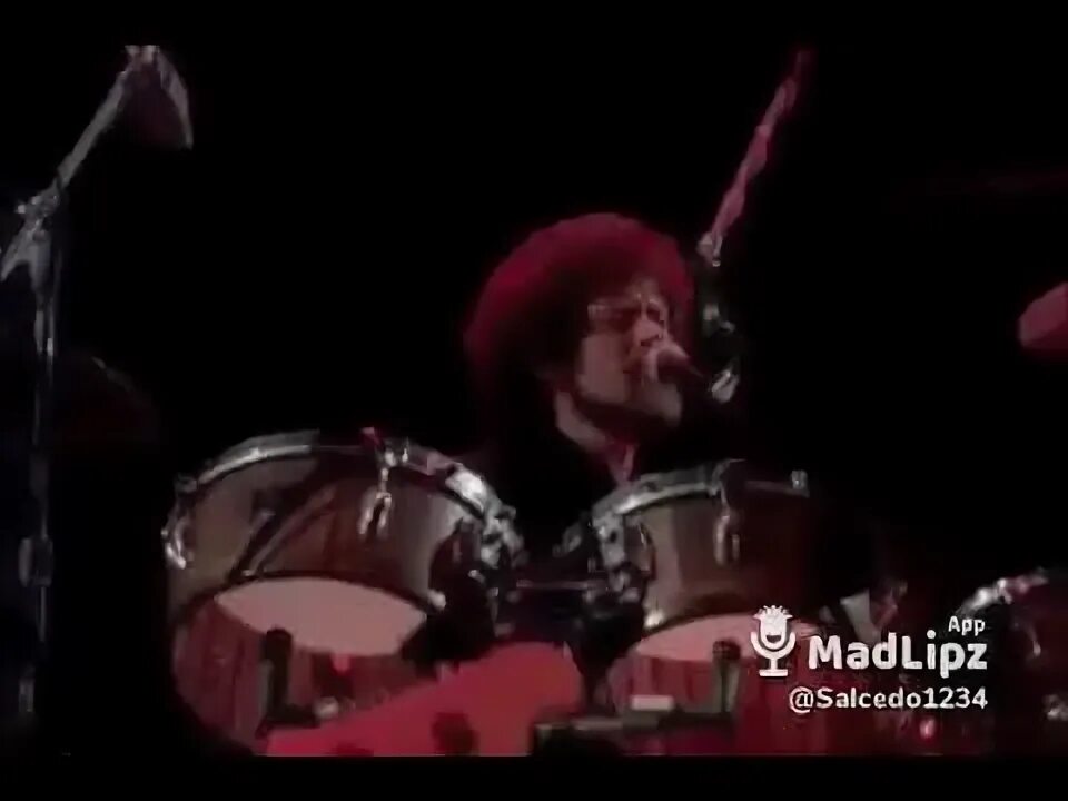 Eagles hotel california клип. Отель калифорния группа иглс 1977 год. Дон фелдер отель калифорния видео. Отель калифорния 1977. Eagles live at the capital centre 1977.