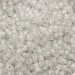 Бисер чешский белый