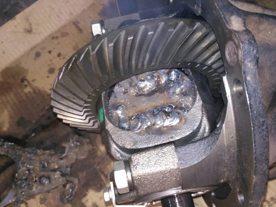 Заварка редуктора ваз 2107. Заварка редуктора ваз 2107. Заварка заднего редуктора ваз 2107. Заваренный редуктор волга 3110. Заварка редуктора ваз 2106.