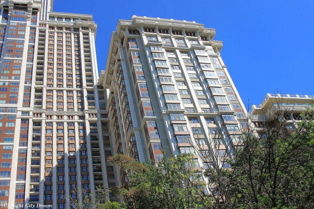 высотка на соколе триумф палас. триумф палас сталинская высотка. жк palace. небоскреб триумф-палас. триумф палас сталинская высотка.