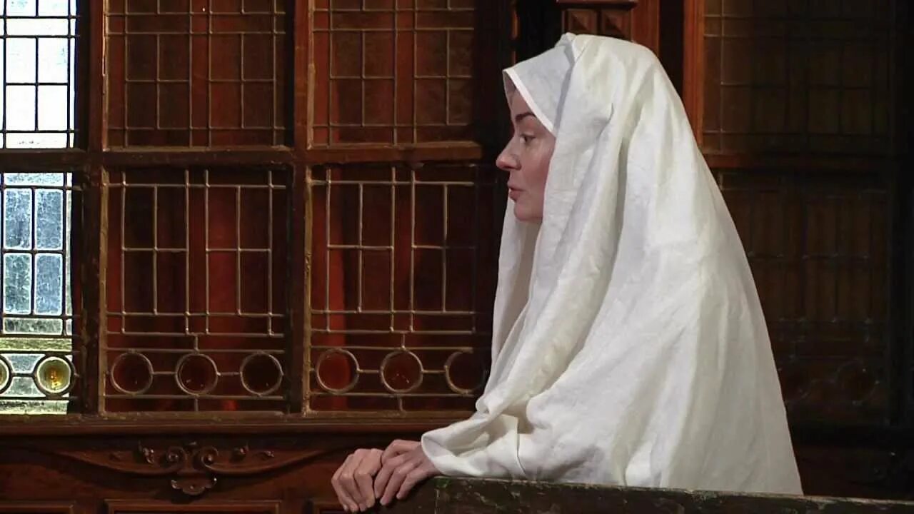 Малые часы фильм 2017 кадры. Декамерон монашки. Каролина крешентини декамерон. Территория девственниц декамерон. Декамерон италия 1971.