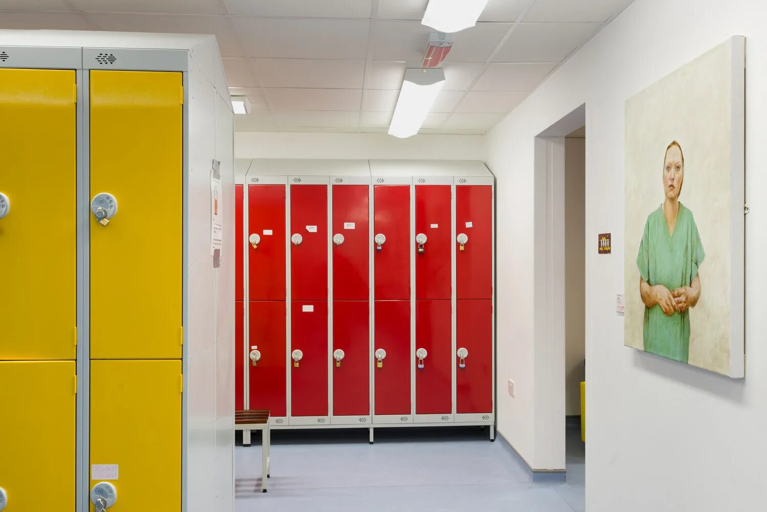 Changing room. Changing rooms шоу. school changing room. staff changing room.