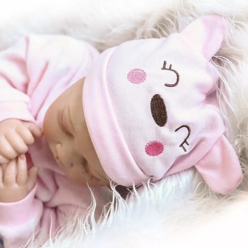 Реборн спят. Кукла Lifelike Reborn Baby Dolls. Bebe realista реборн куклы. Bebe realista реборн куклы силиконовые.