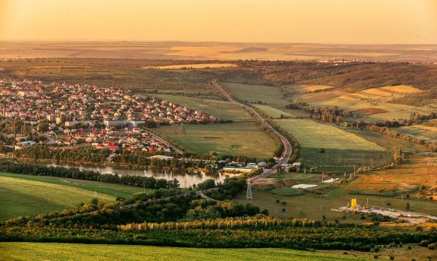 Кишинев про. Молдавия Кишинев. Родина Молдова. Ландшафт Молдовы. Молдова и Молдавия.