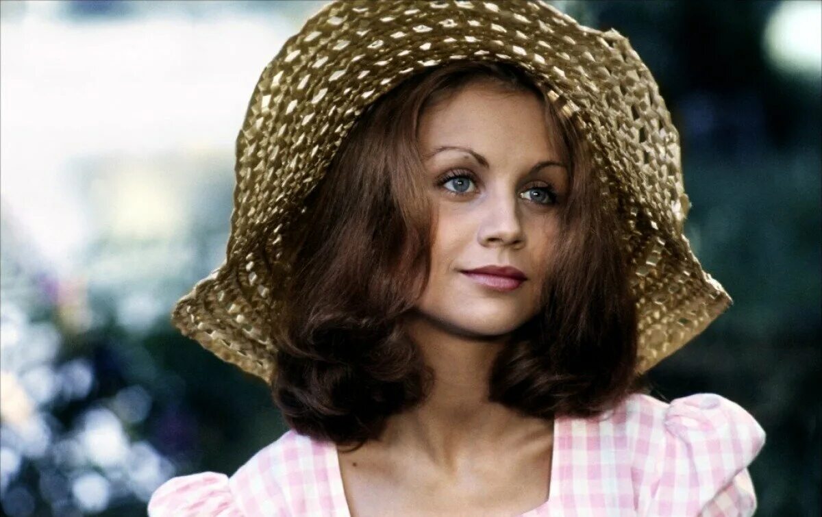 изабель аджани фостин и прекрасное лето. фостин и прекрасное лето фильм 1972. фостин и прекрасное лето 1971. фостин и прекрасное лето 1972. фостин и прекрасное лето.