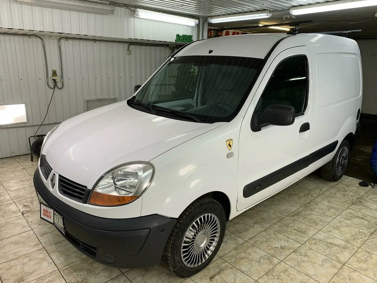 Купить рено кангу москве. Renault Kangoo 2006. Рено Кангу 2006 белый. Рено Кангу 2006 белый фургон. Белая Кангу 2006 года.