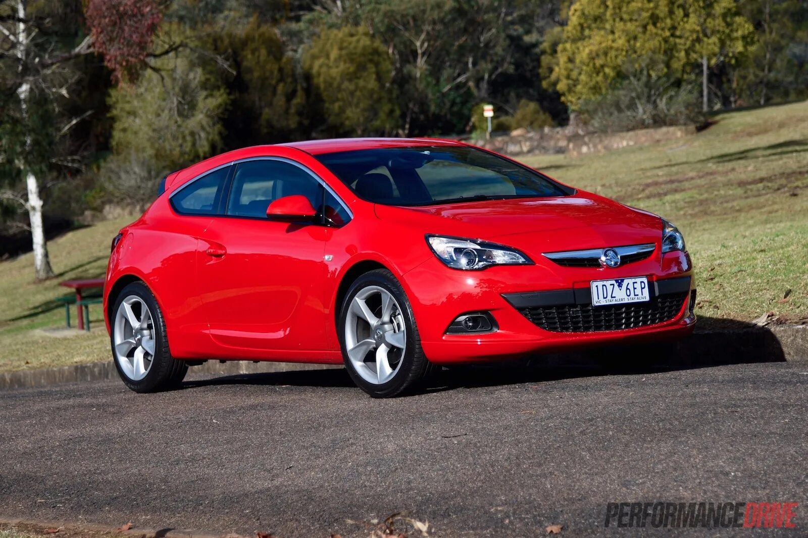 Опель 2015 купить. Opel GTC 2015. Opel Astra GTC 2022. Opel Astra GTC купе 2015.