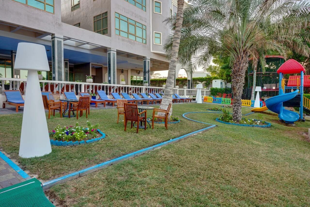 Sahara beach resort 5. Sahara beach resort spa 5 шарджа. sahara beach resort &amp; spa (ex. royal beach) 5*. sahara resort пляж nea irakleia. lou lou a beach resort 3* шарджа, 90 м до моря.