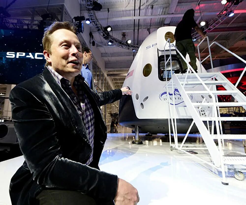 Илон маск планирует. Элон Маск SPACEX. Elon Musk Space. Илон Маск Спейс Икс. Илон Маск в Железном человеке.