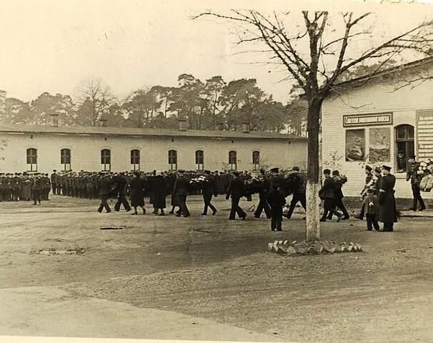 23 полк гсвг цайтхайн. Цайтхайн германия гсвг. Гсвг цетхайн. 17064. Цайтхайн германия гсвг.