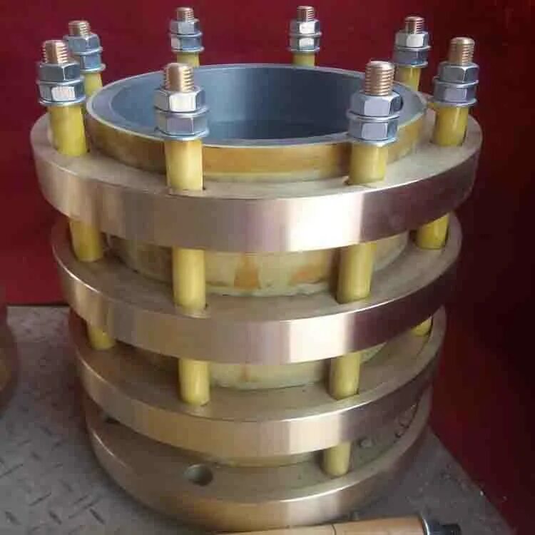 Кольцевые контакты. Кольцевой токосъемник 3х контактный. Slip Ring контактные кольца. Плоские токосъемники кольцевые. Скользящий контакт для токосъемника.