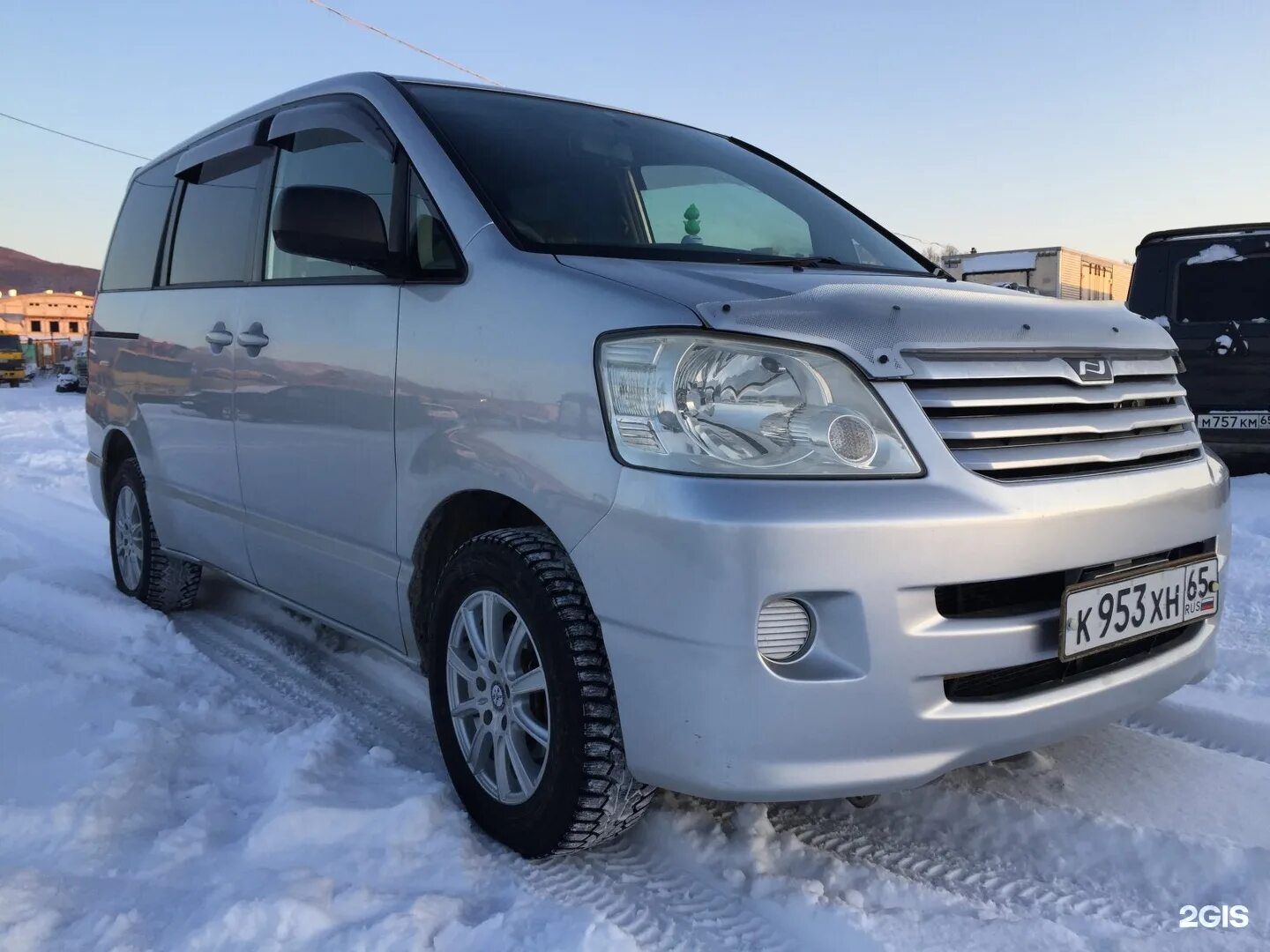 Прокат авто южный. Южно Сахалинск машина напрокат. Сахком авто. Сахком авто Южно-Сахалинск. Сахалин аренда машины.