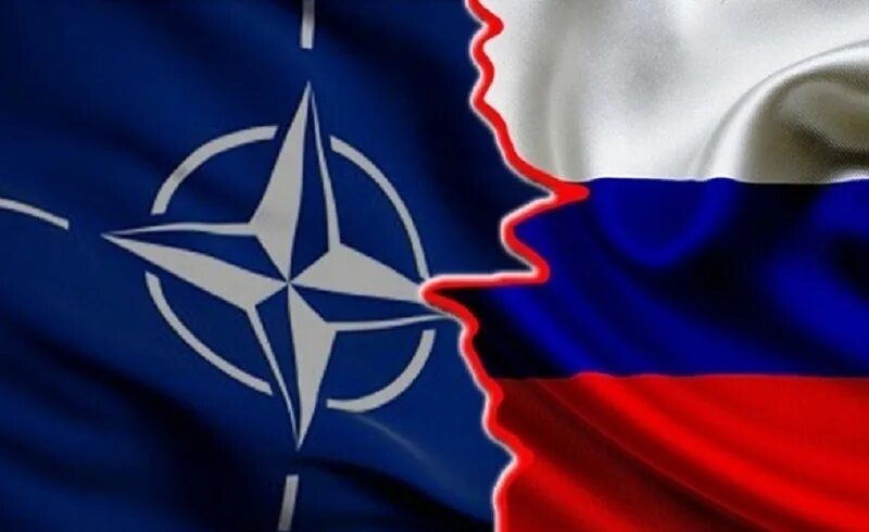 Противостояние с нато. Флаг НАТО И РФ. Россия НАТО 2002. НАТО сотрудничество. Сотрудничество России и НАТО.