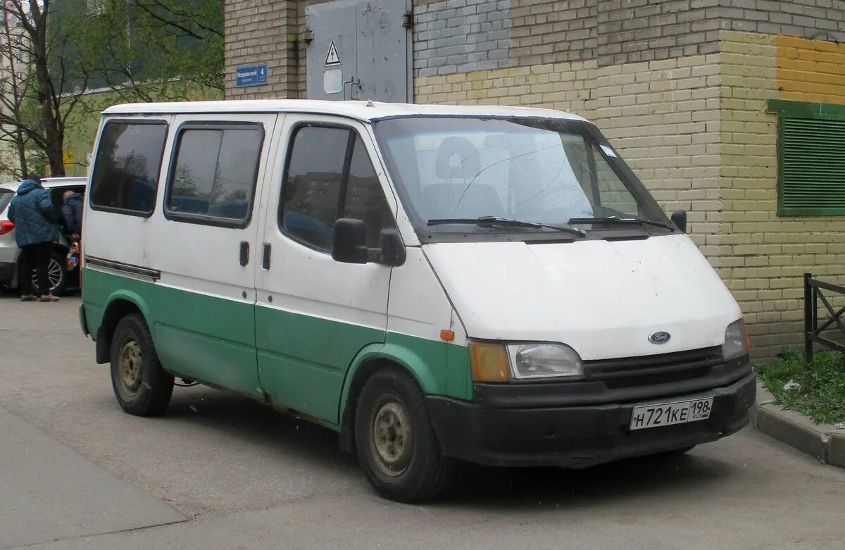 Ford transit mk1. Форд транзит 97 года. Форд транзит 94 00. Ford transit 1993. Форд транзит 94 года.