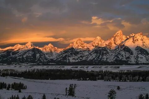 Grand mountain