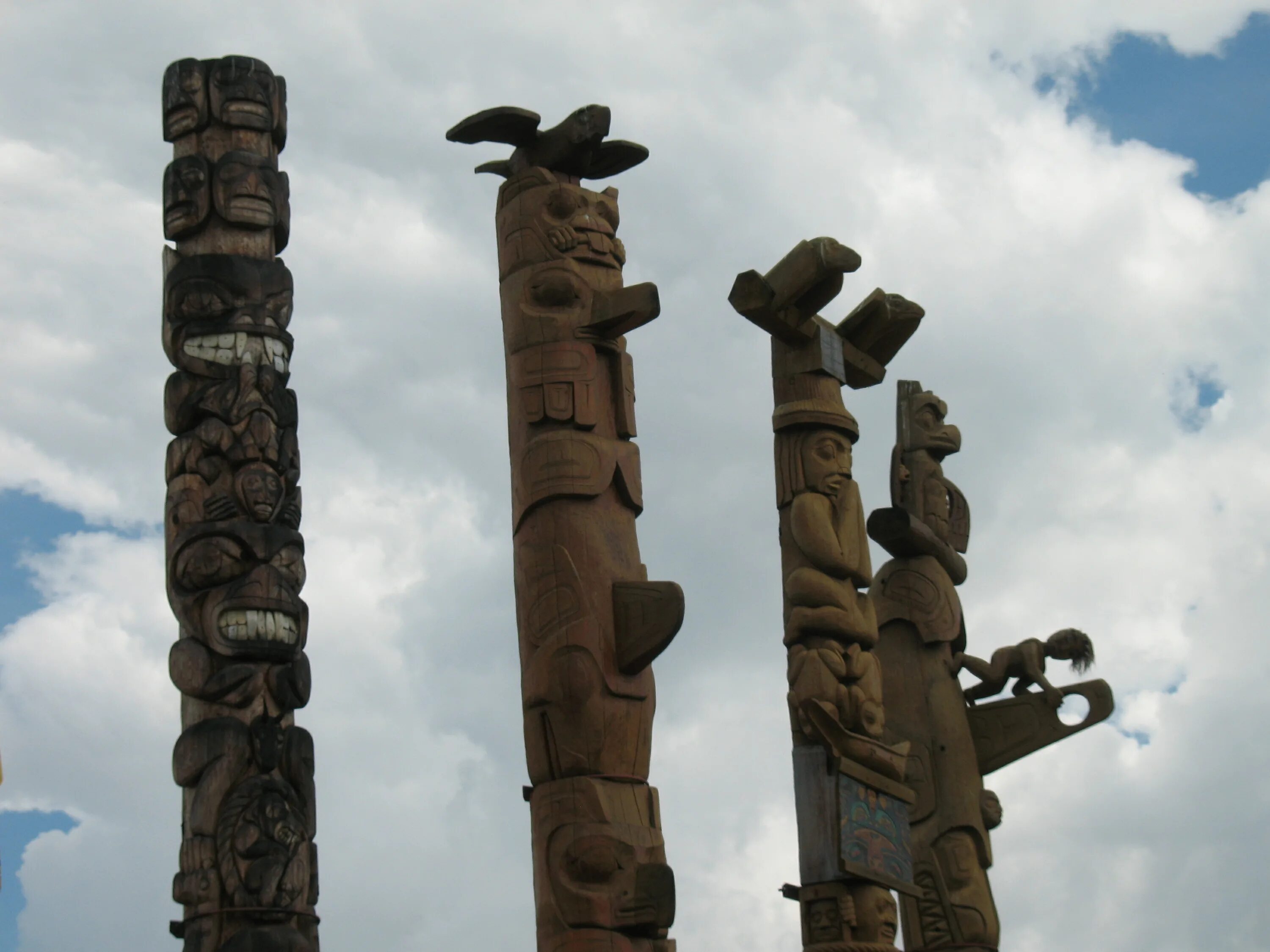 брокен-хилл австралия. тотемизм австралийские тотемы. тотем поул канада. тотем поул канада. тотем фэнтези арт.