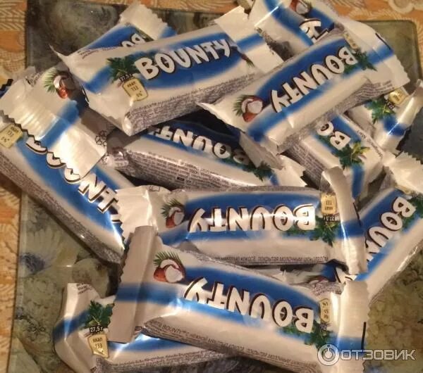 Владивосток якутск на машине. Конфеты на развес баунти. Конфета баунти 55 г. Шоколадный батончик bounty 55 гр. Авто баунти.