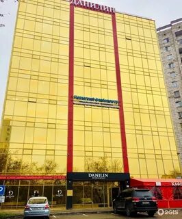 Космонавтов 55