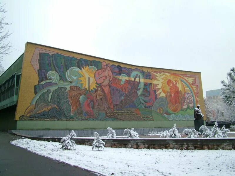 1990 год школа 110 ташкент. 110 школа ташкент после ремонта. 110 школа ташкент. Школа 110 ташкент. 110 школа ташкент учителя.