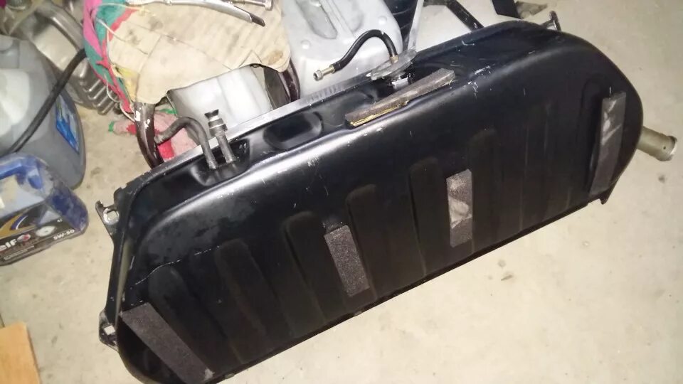 Mercedes-benz w124 топливный бак. топливный бак w124 универсал. мерседес с баком на 90 литров. бак мерседес 124. топливный бак w124 дизель.