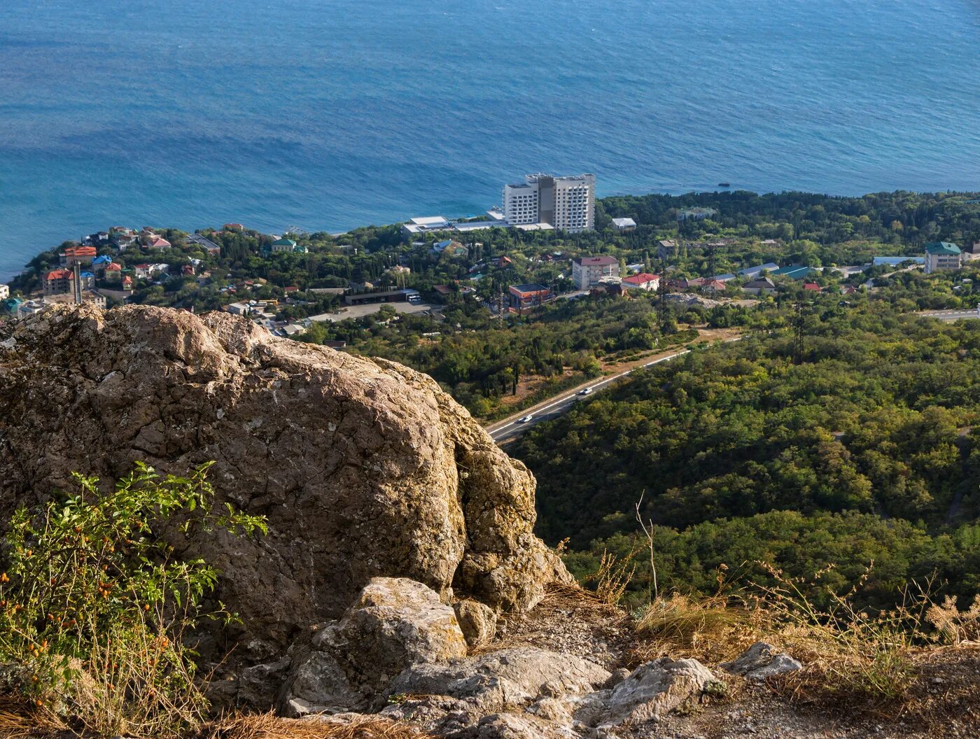 Участок юбк. Форос Крым. Пгт Форос Крым. Крым Севастополь Форос. ЮБК Крым Форос.