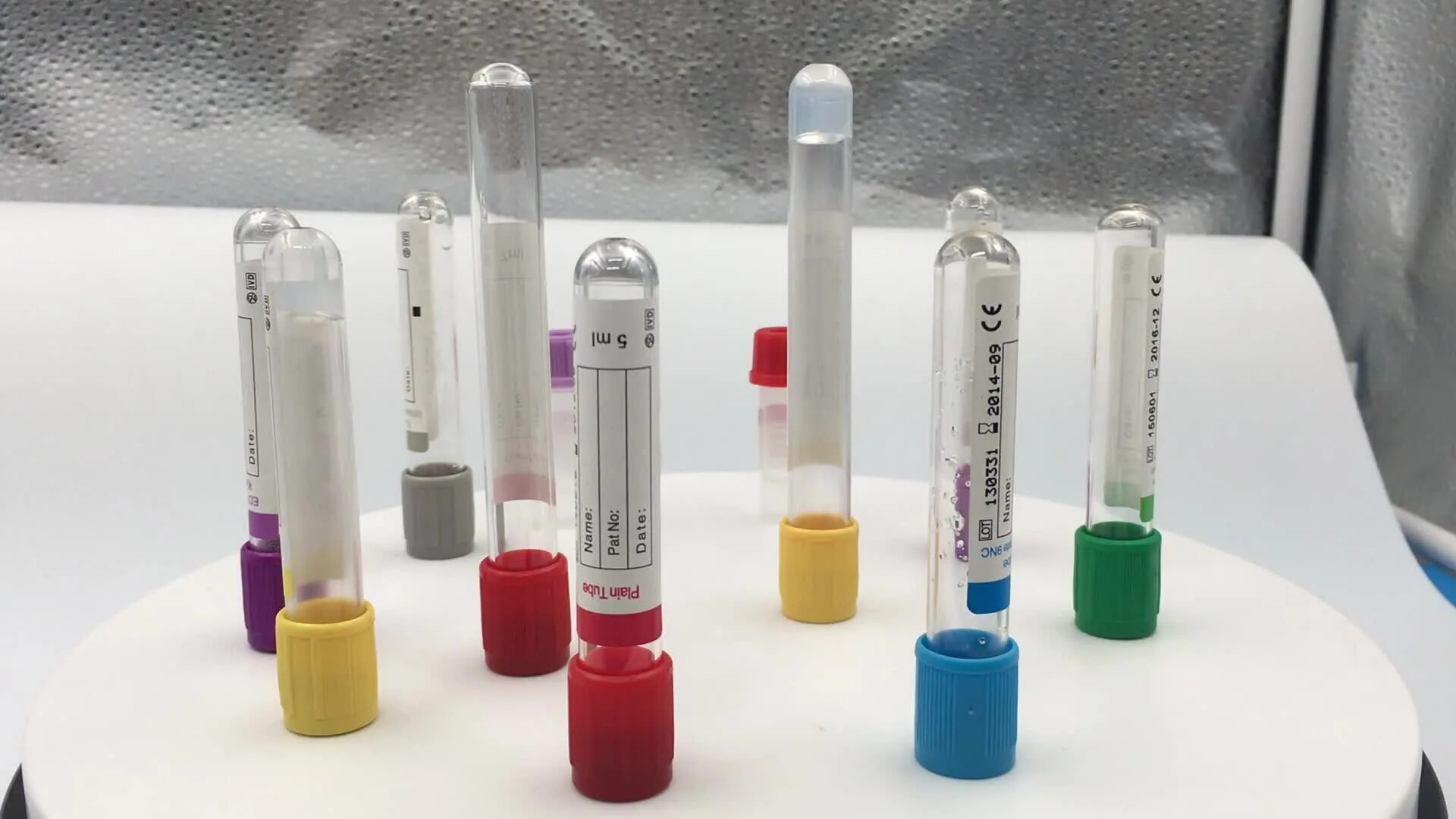 Пробирки для забора. Пробирки с кровью. Пробирки для забора. 6 мл (черные) vacuum blood collection tube (esr tube). Цвета пробирок для взятия крови из вены.