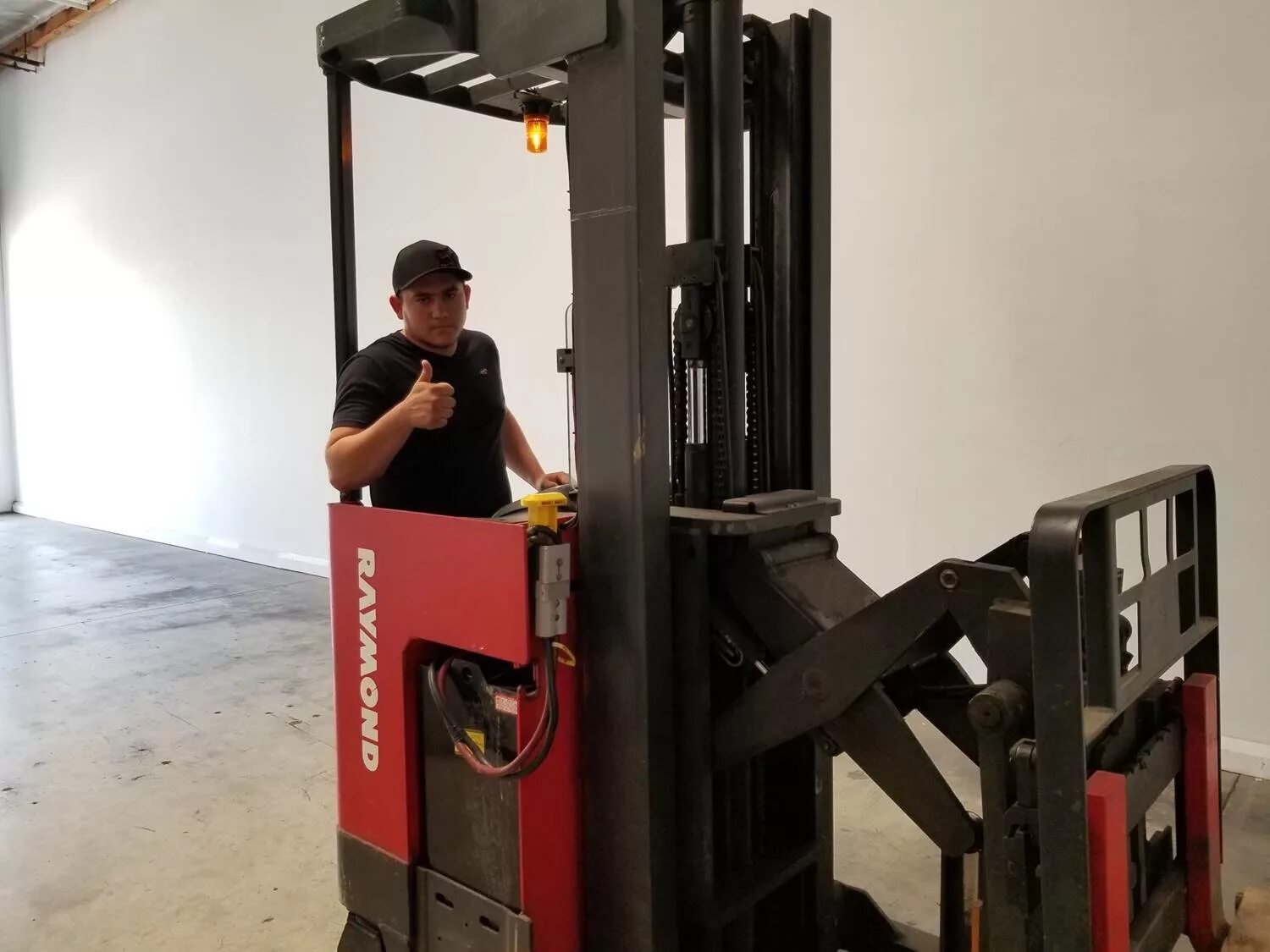 Order 30. Cherry Picker forklift. Forklift service los Angeles. Stand up forklift. Forklift Repair los Angeles.