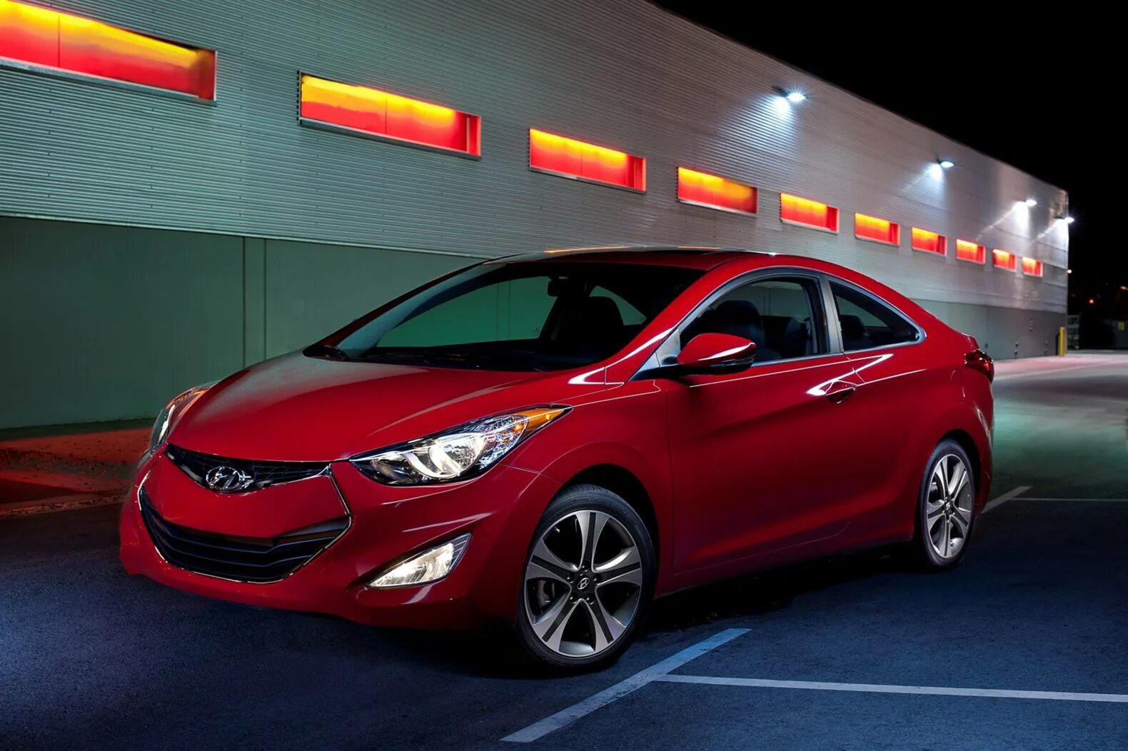 Hyundai Elantra Coupe 2013. Hyundai Elantra 5. Хендай Элантра 2015. Хендай Элантра 2013.