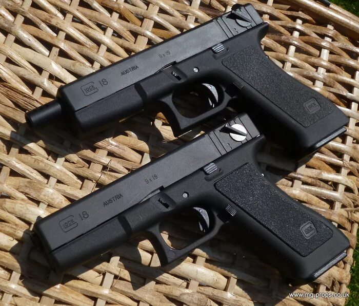 Глок 18. Glock 18c Калибр. Травматический Глок 18c. Block 18 glock