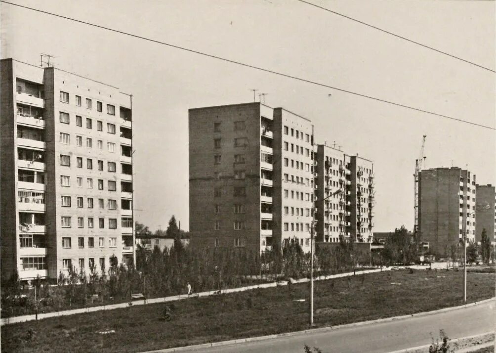 Энгельс ул гагарина. Энгельс поселок Приволжский Гагарина 19. Энгельс поселок Приволжский улица Гагарина 1. Старый Энгельс. Полиграфическая улица поселок Приволжский Энгельс.