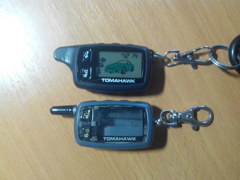 Пульт сигнализации томагавк 2110. Открыть брелок томагавк. Tw9010 брелок. Автосигнализация томагавк 9010. Открыть брелок томагавк.