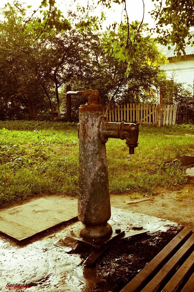 водяная колонка для дачи. водяные колонки фото. водяные колонки фото.