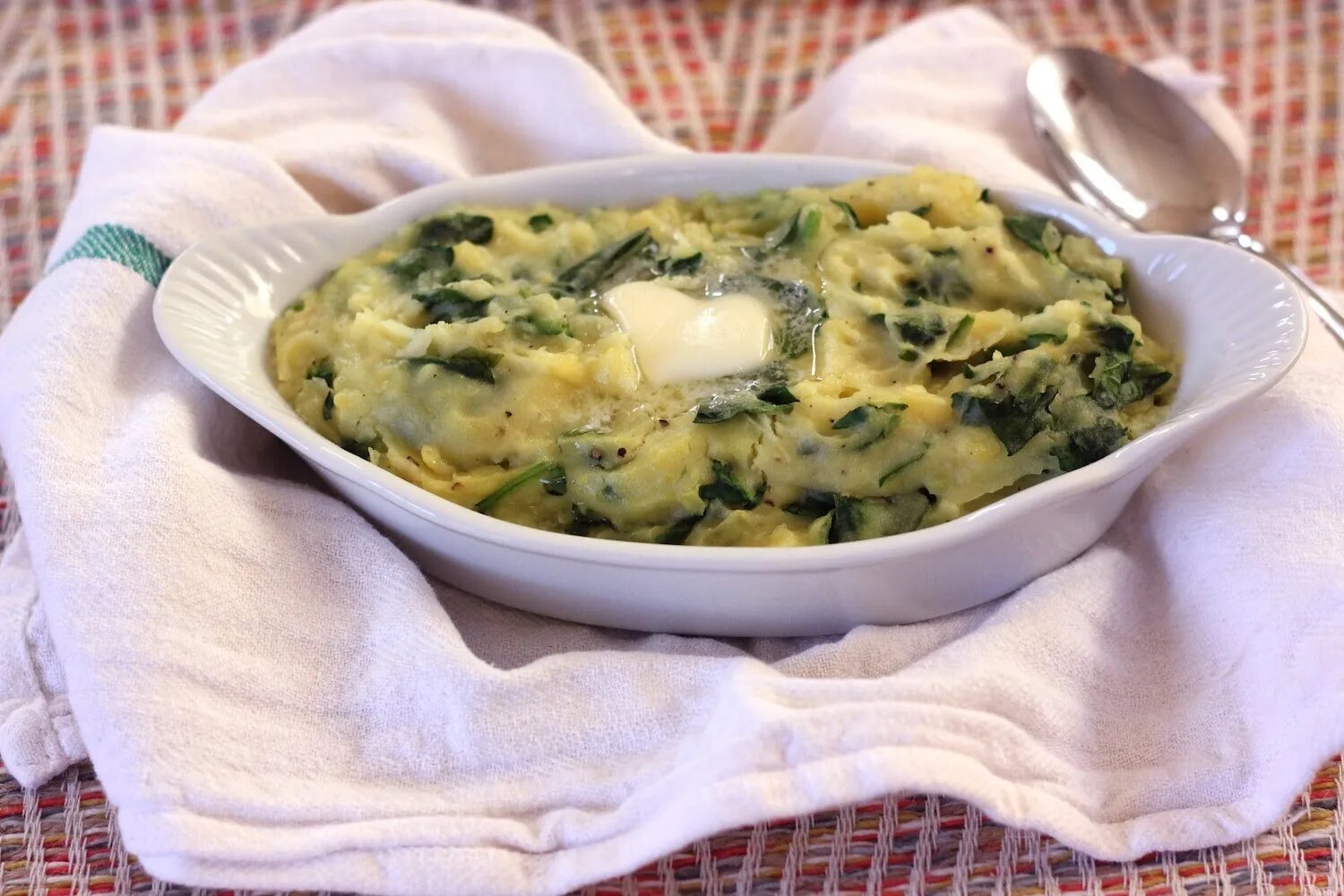 Пюре со шпинатом рецепт. Colcannon ирландия. картофель со шпинатом. пюре со шпинатом. картофельное пюре со шпинатом.