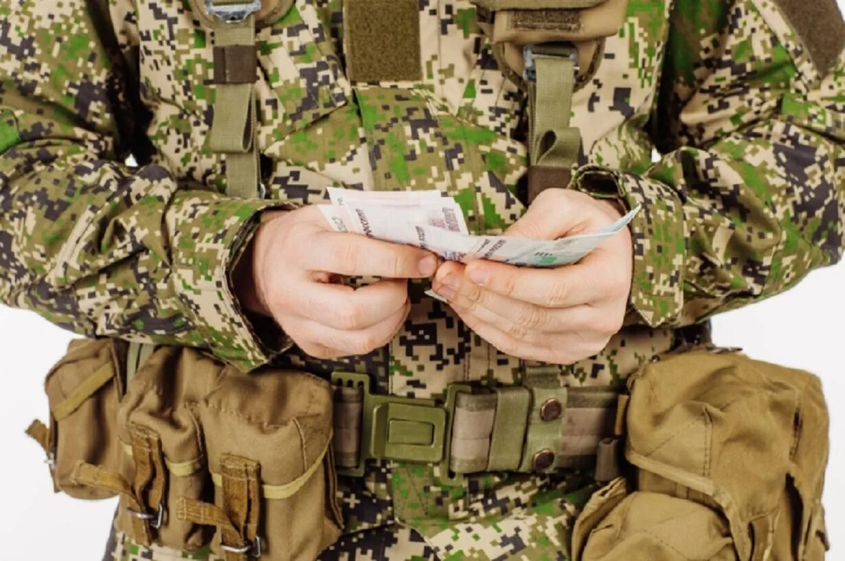 Помощь семье контрактника