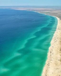 Белая коса море