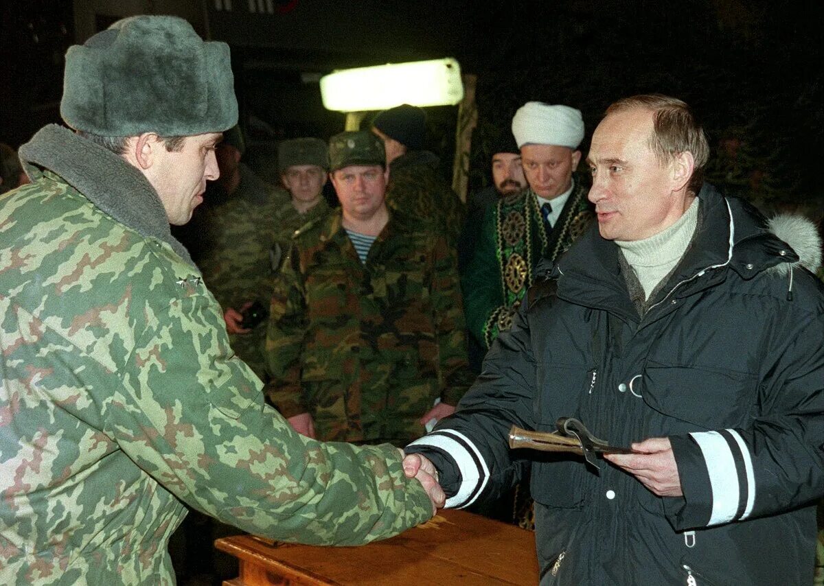 Картинки. Первое января 2000. Аргунский треугольник январь 2000. Кровавый аргун январь 2000. Первое января 2000.